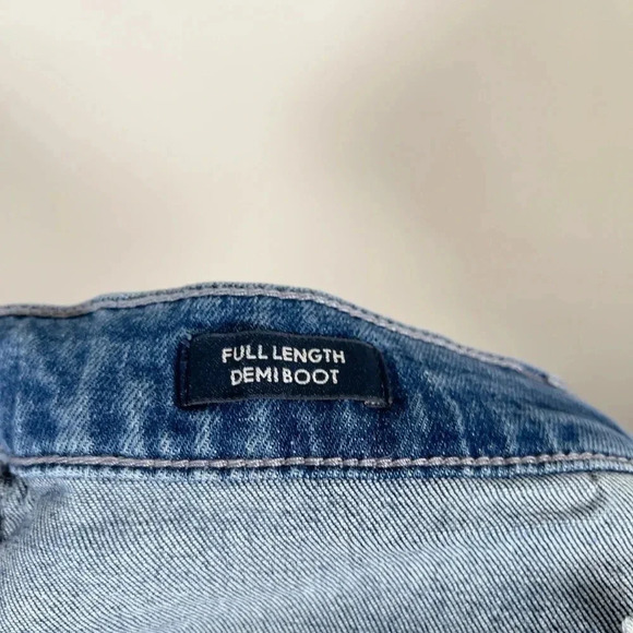 J.Crew Demi- Bootcut With Patch Pockets Jean  In Medium Bay Wash - Picture 9 of 15